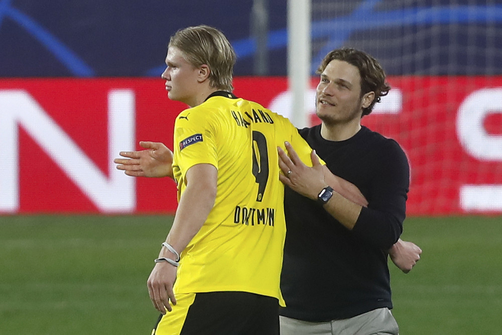 次出现失误 次出现失误