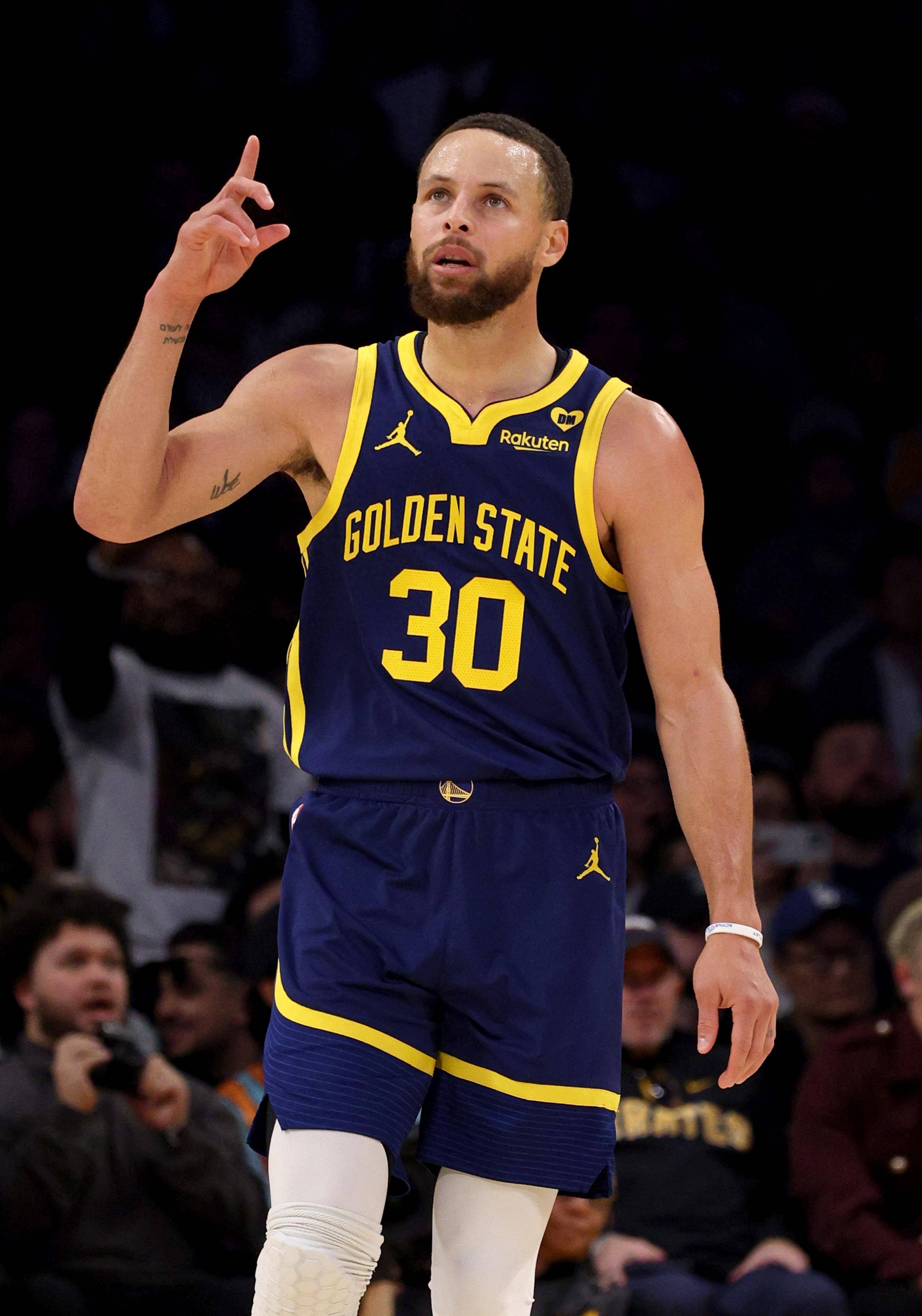 顶级选手参 顶级选手参