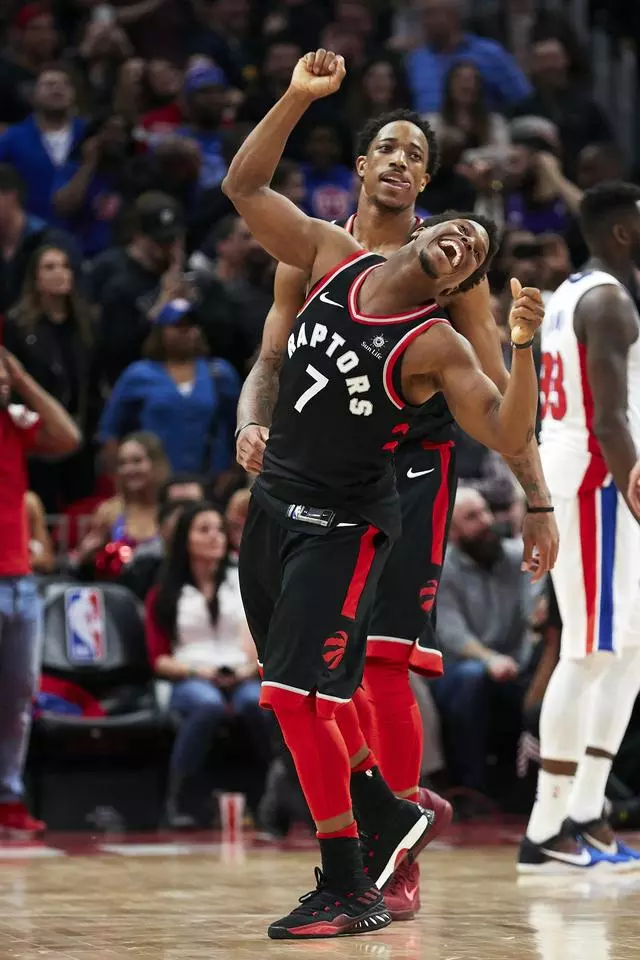 且每一页都 且每一页都